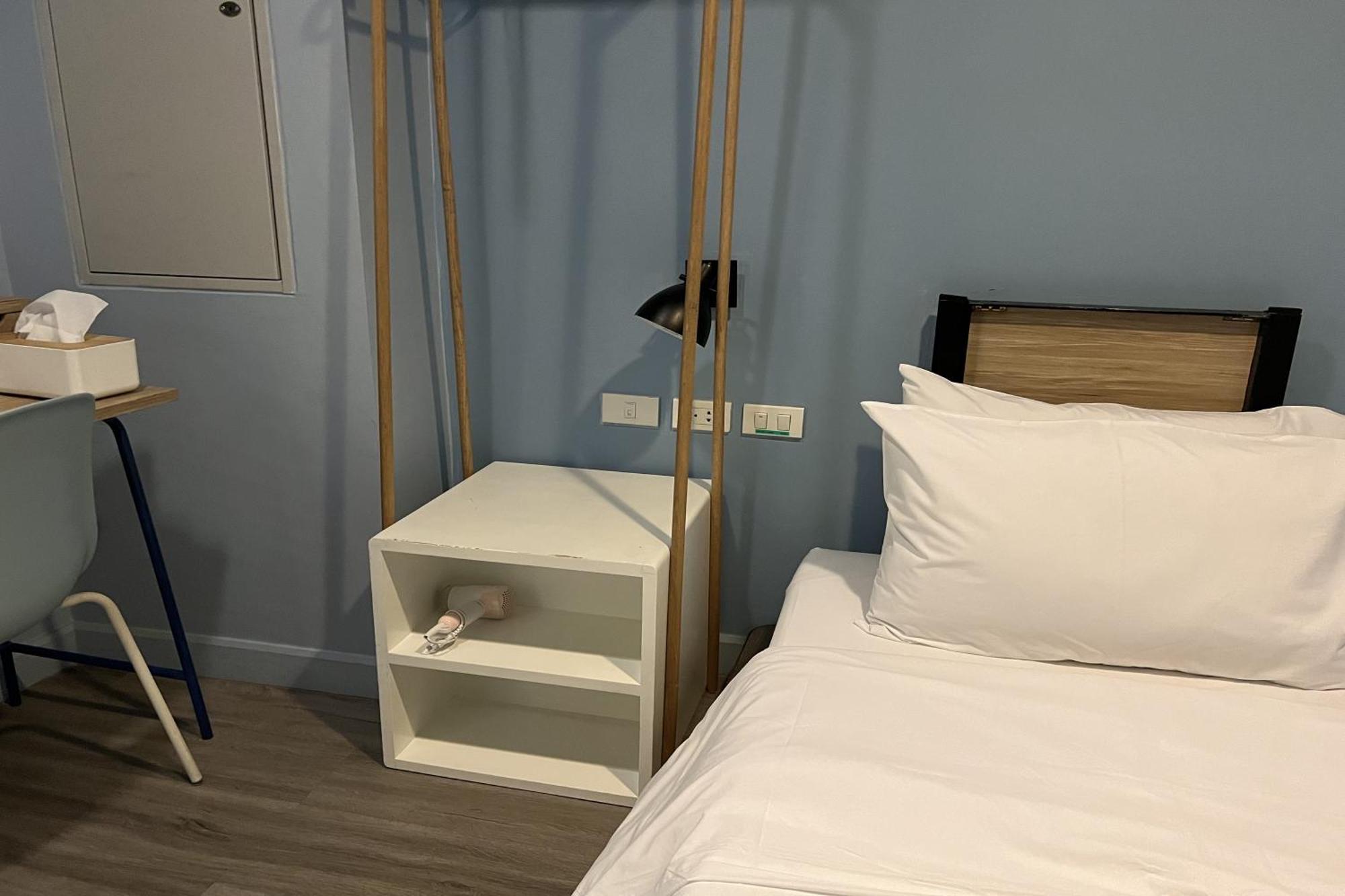 Simply Sleep Hostel Bangkok Luaran gambar