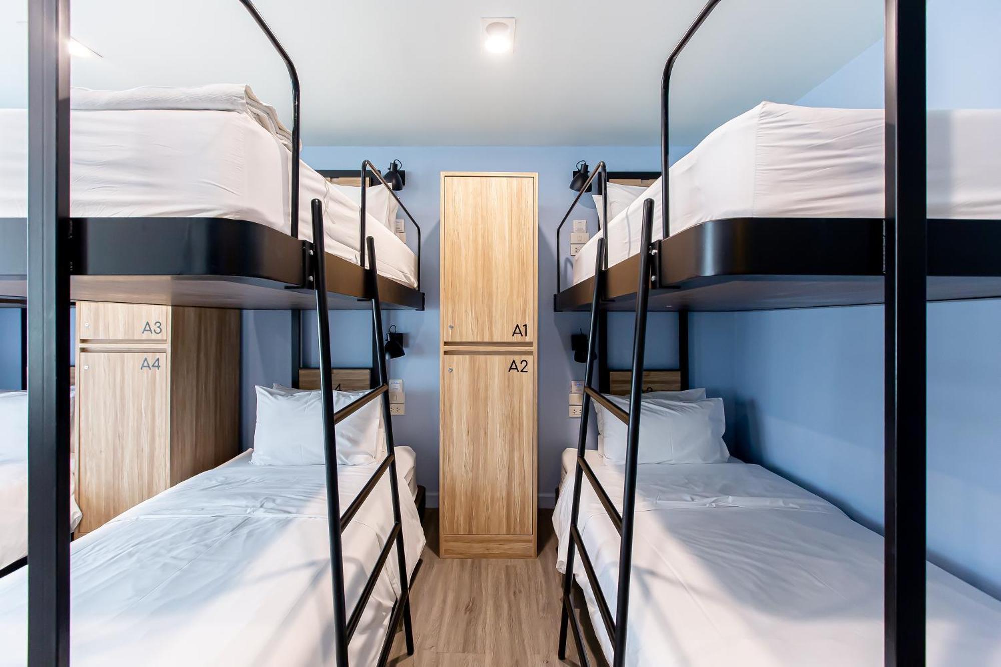 Simply Sleep Hostel Bangkok Luaran gambar