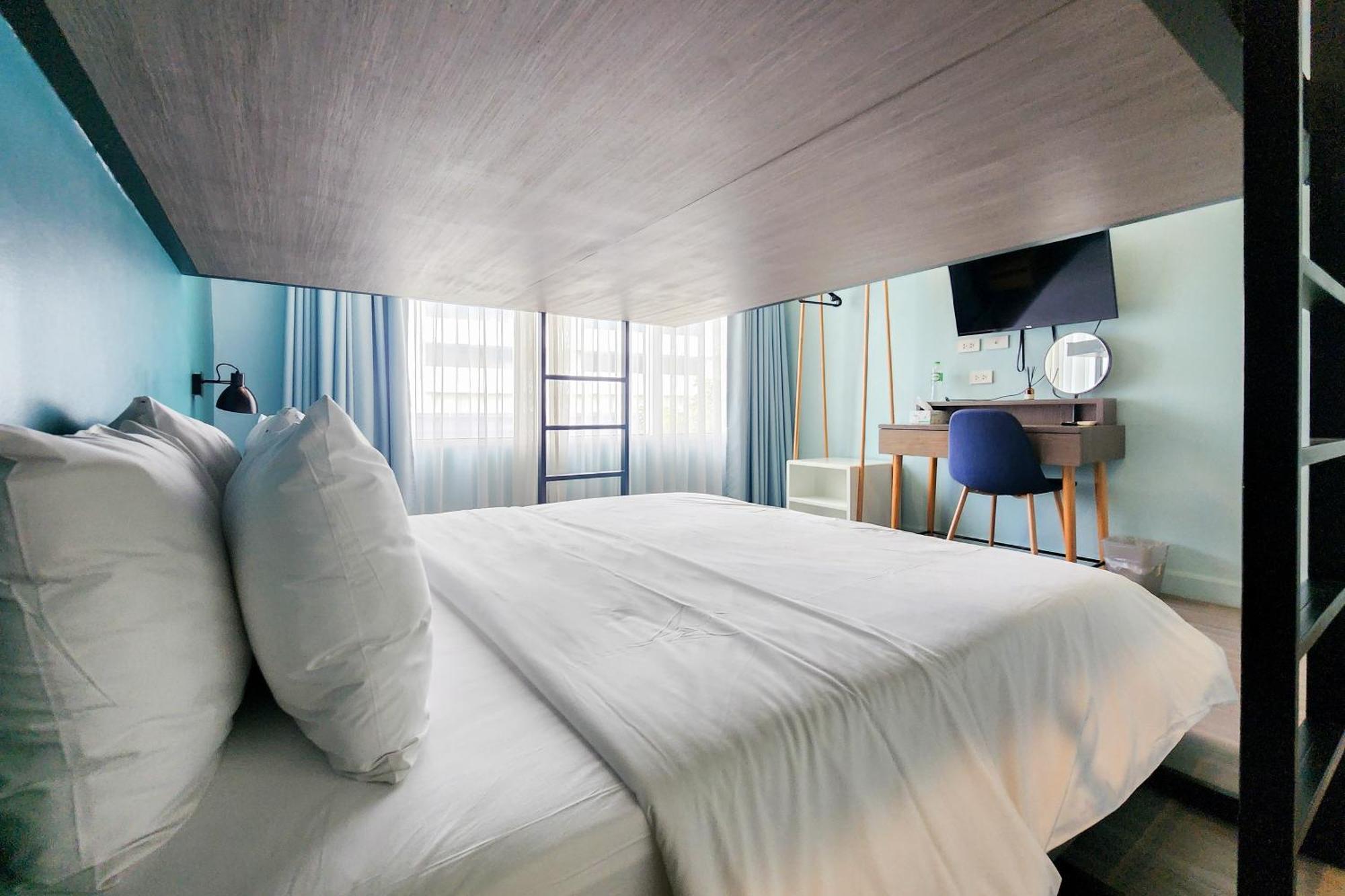 Simply Sleep Hostel Bangkok Luaran gambar