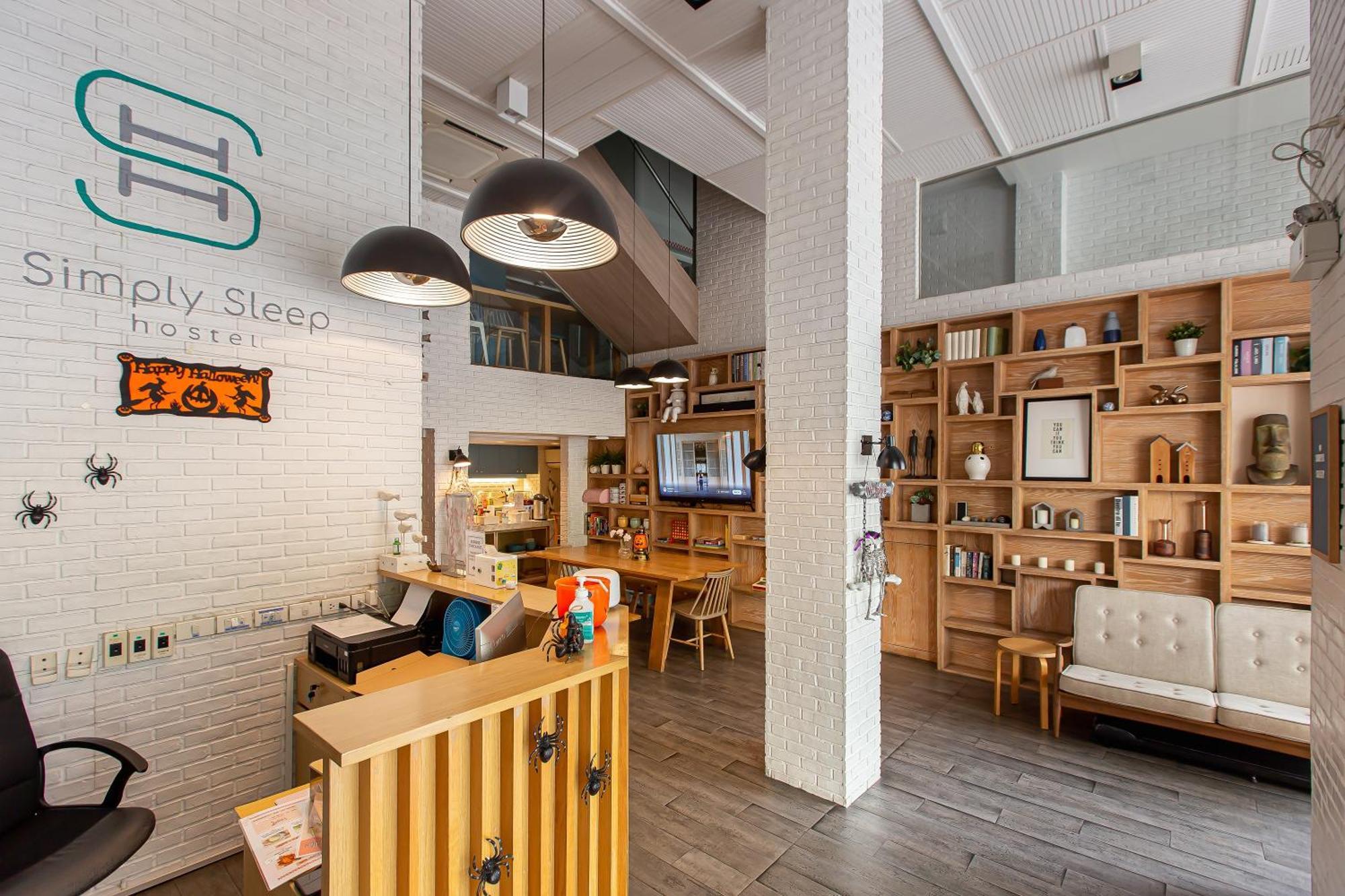 Simply Sleep Hostel Bangkok Luaran gambar